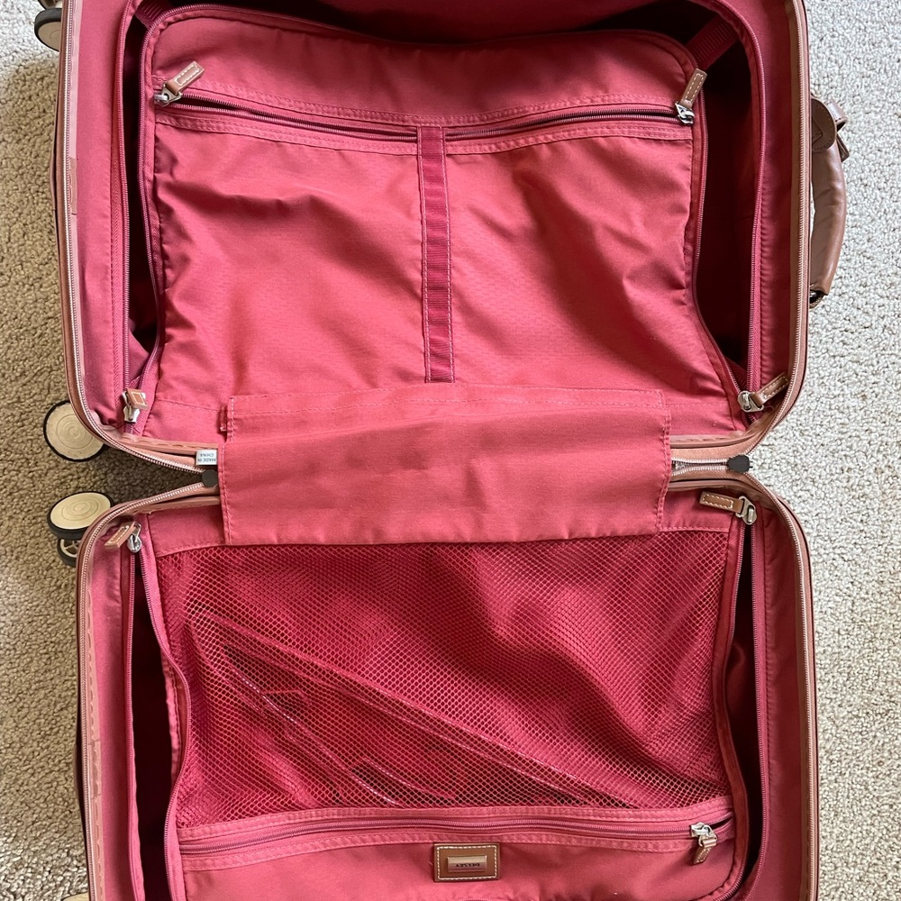 Delsey Paris Chatelet Air 19in Hardside Spinner Carry On Cream Angora White - Picture 8 of 11